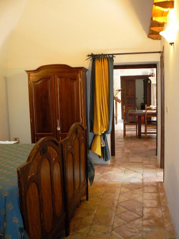 Residence Il Palazzo Santo Stefano Di Sessanio Værelse billede
