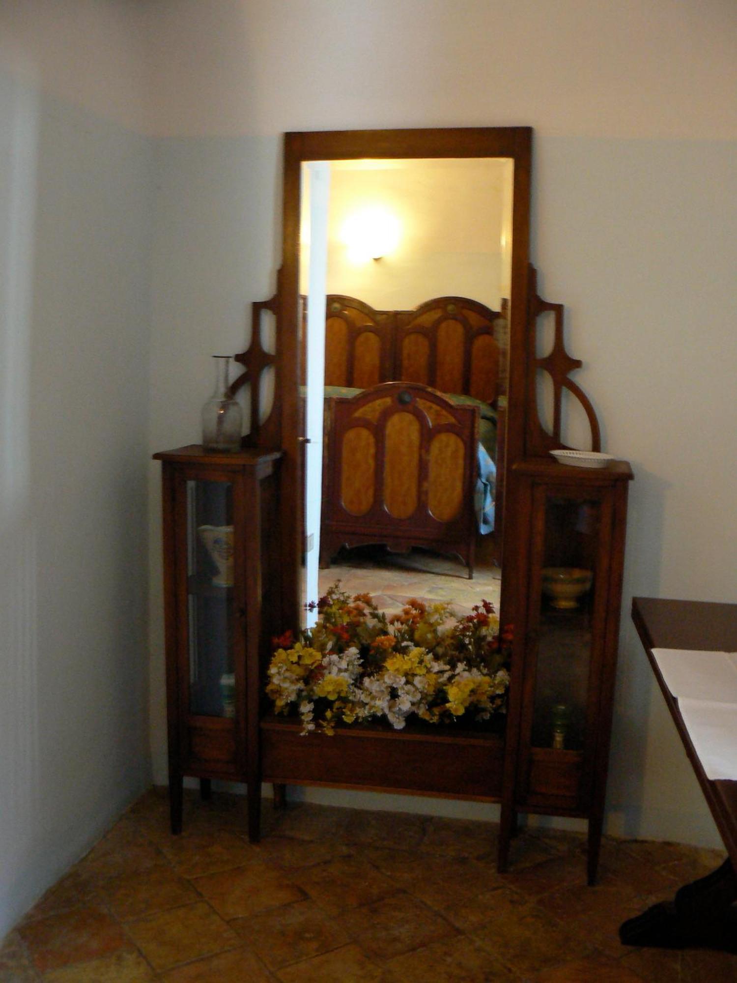 Residence Il Palazzo Santo Stefano Di Sessanio Eksteriør billede