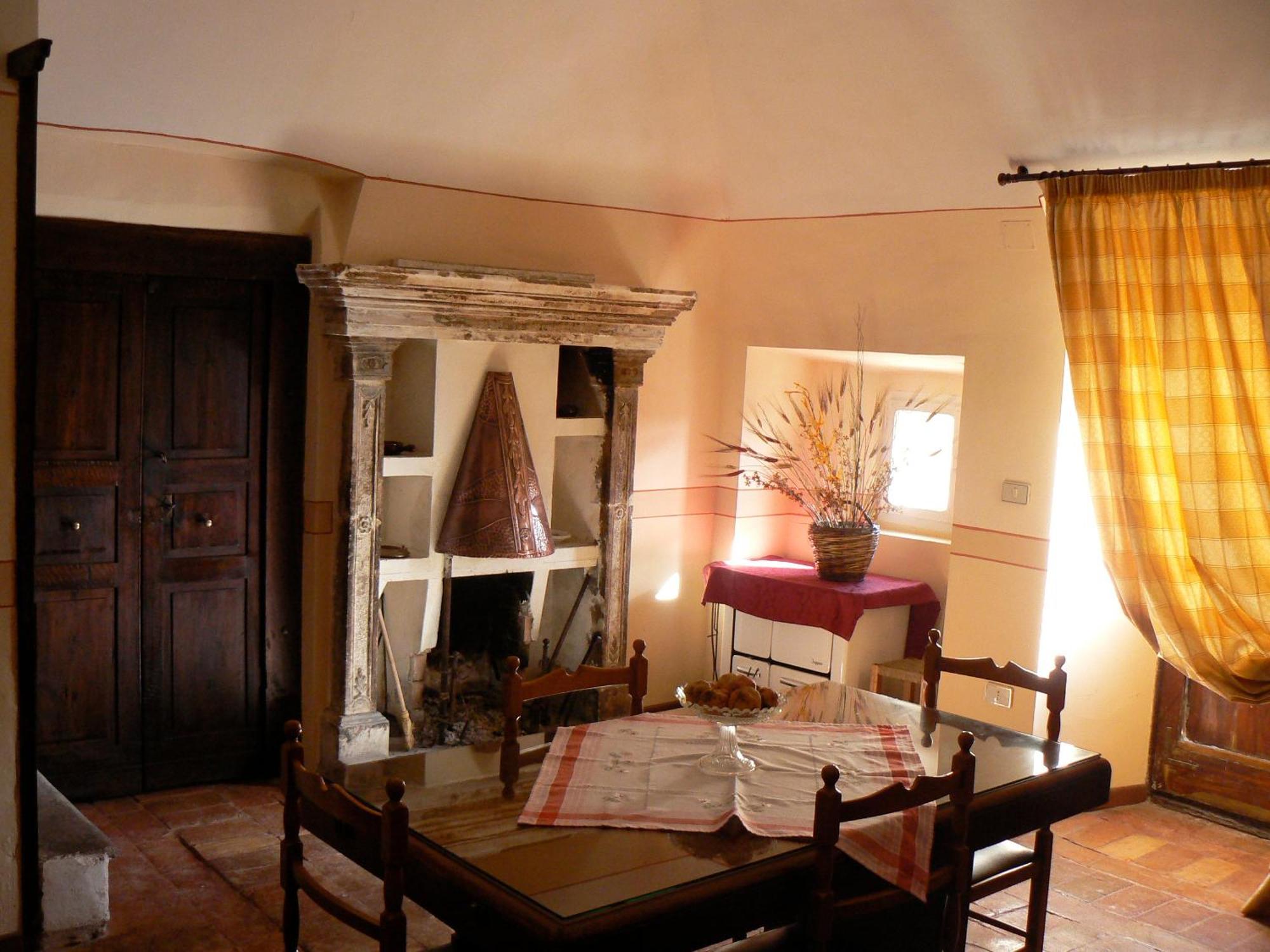 Residence Il Palazzo Santo Stefano Di Sessanio Eksteriør billede
