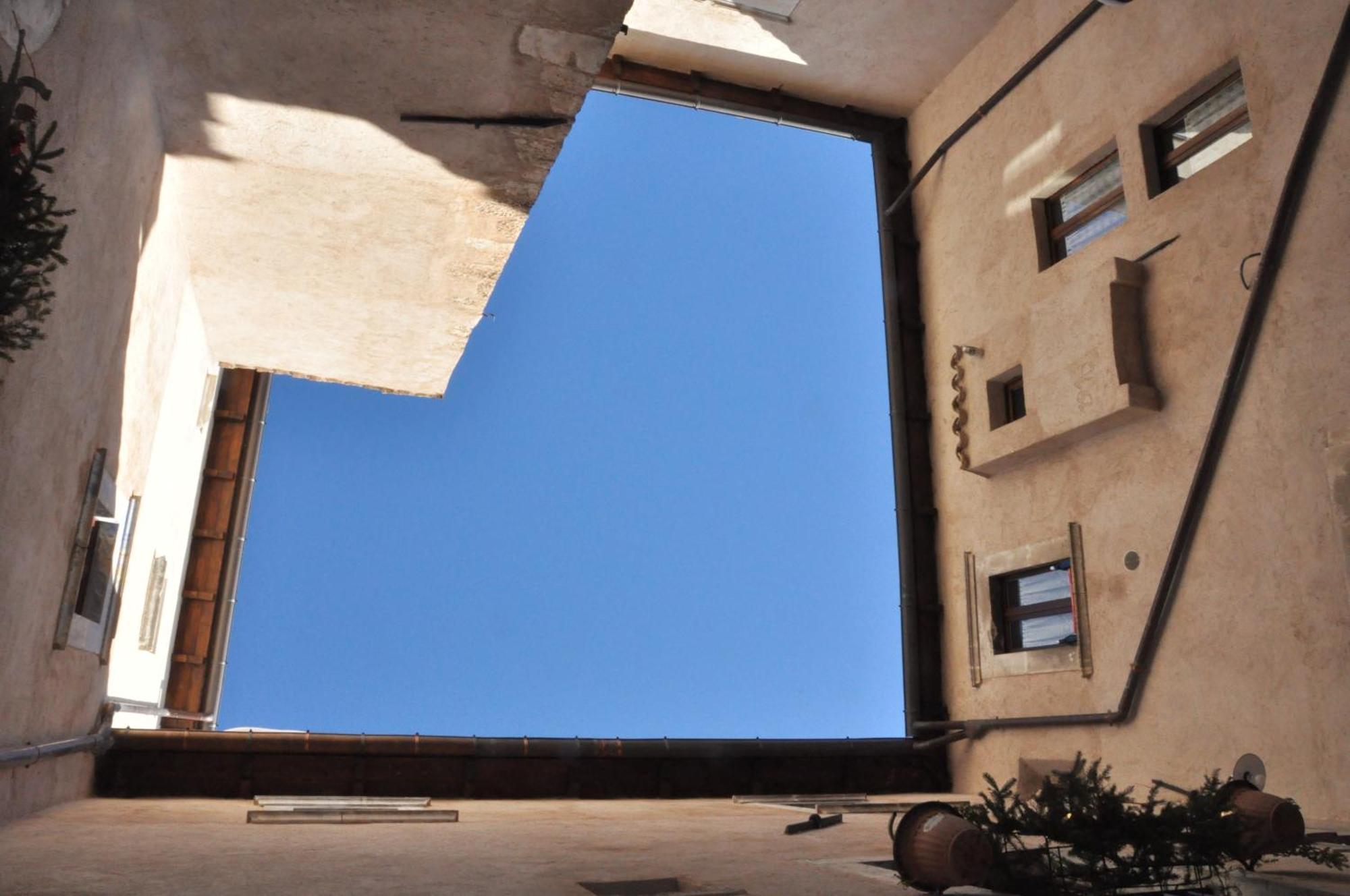 Residence Il Palazzo Santo Stefano Di Sessanio Eksteriør billede