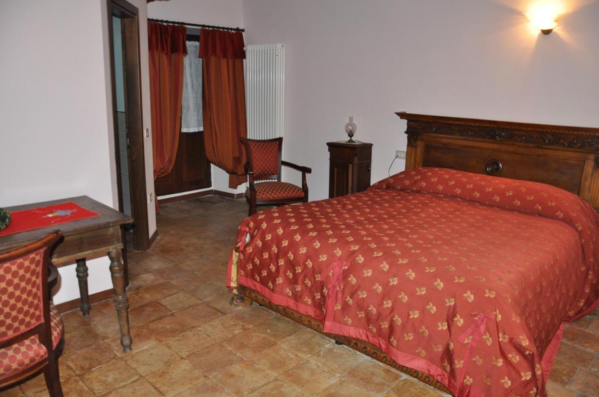 Residence Il Palazzo Santo Stefano Di Sessanio Eksteriør billede