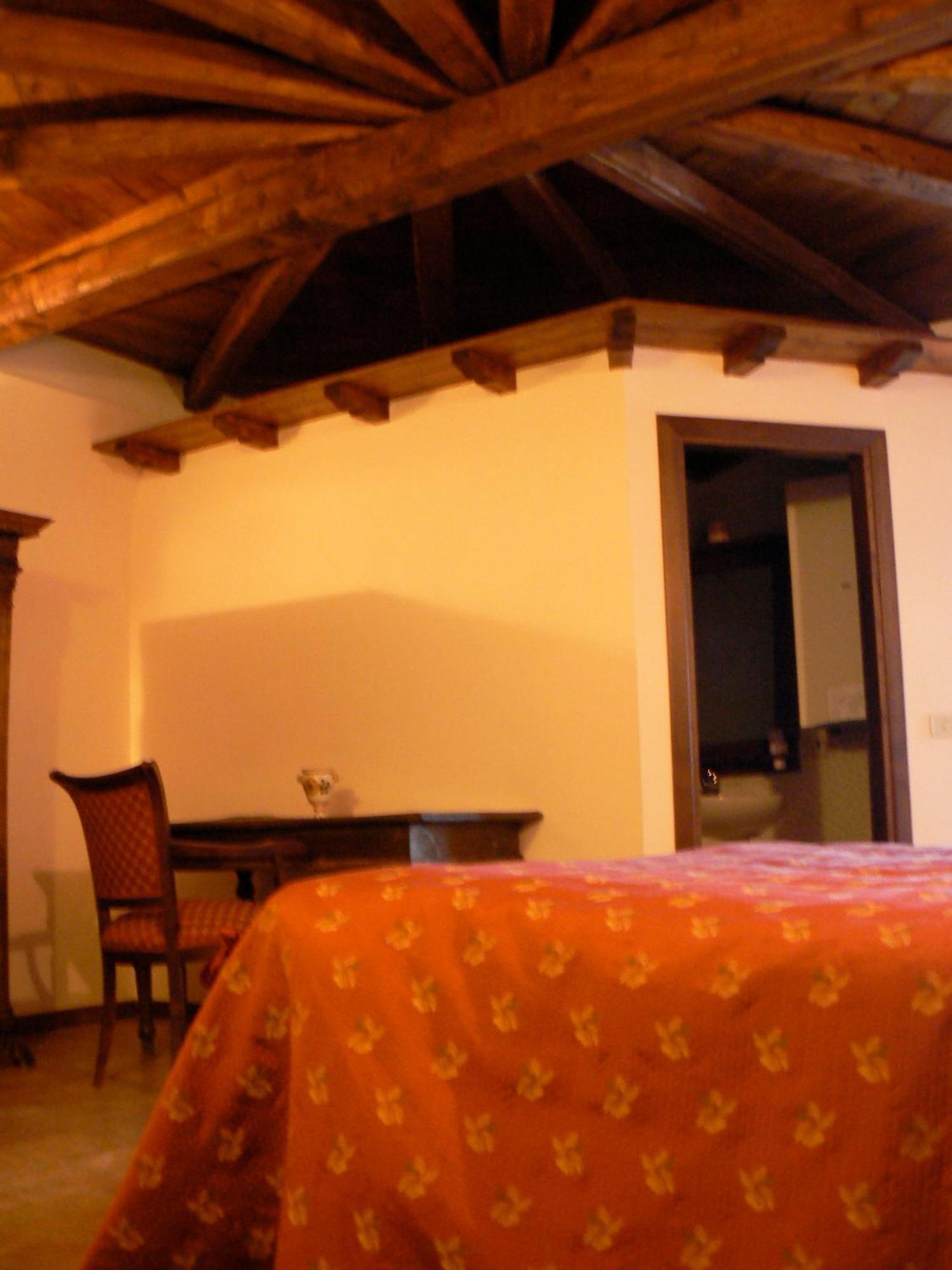 Residence Il Palazzo Santo Stefano Di Sessanio Eksteriør billede